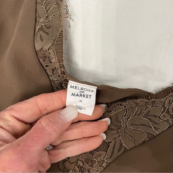 Melrose Market fully lined Chocolate colored camisole with lace trim- NWOT XL - Picture 4 of 9